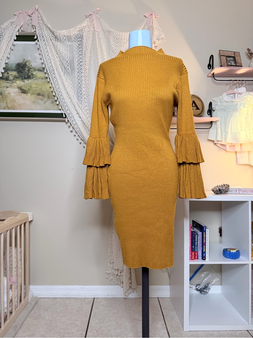 Ribbed Tiered-Ruffle Sleeve Dress Mustard/vintage vibes 70s bell sleeve/sweater